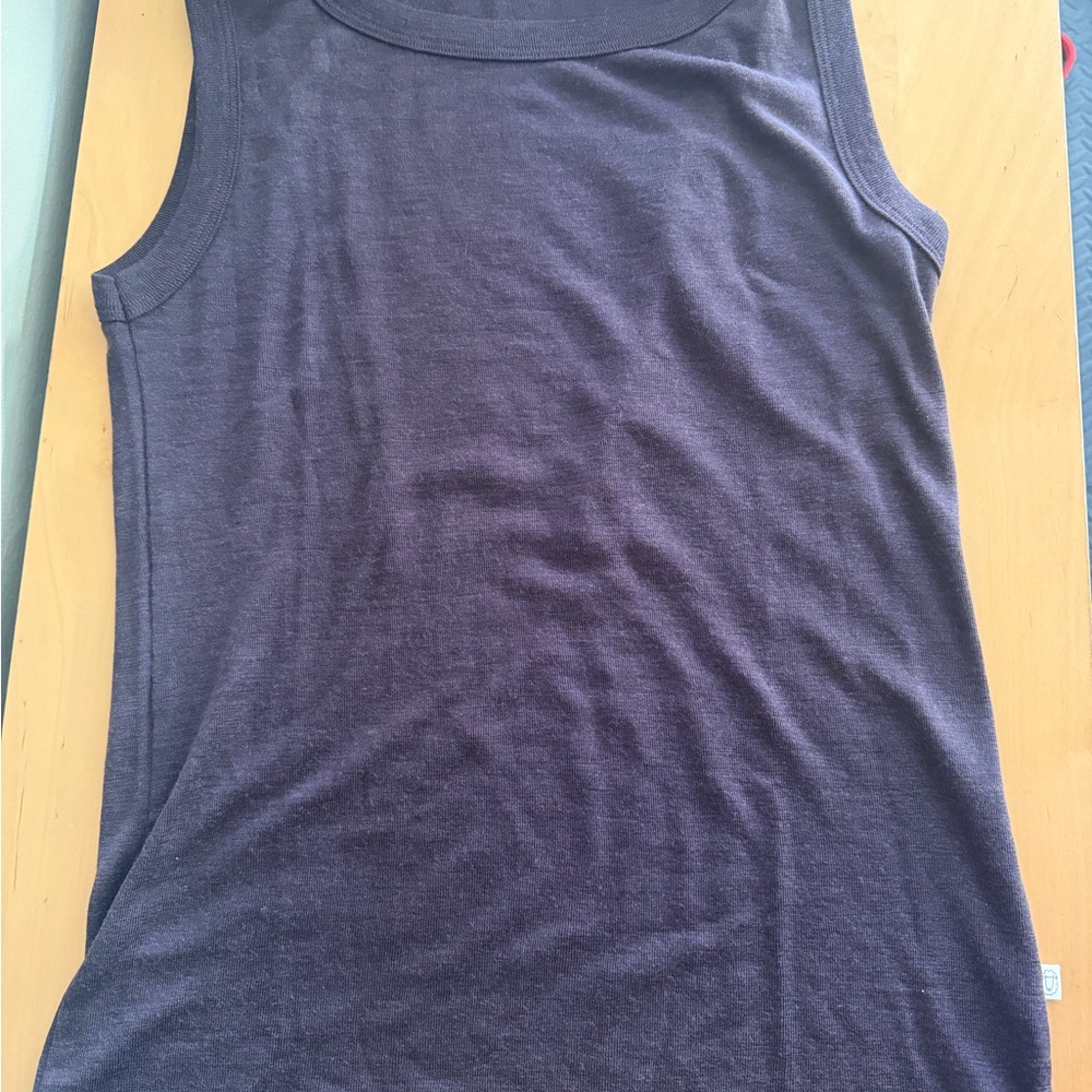 Simply Merino undershirt/Tank size L chocolate NWT